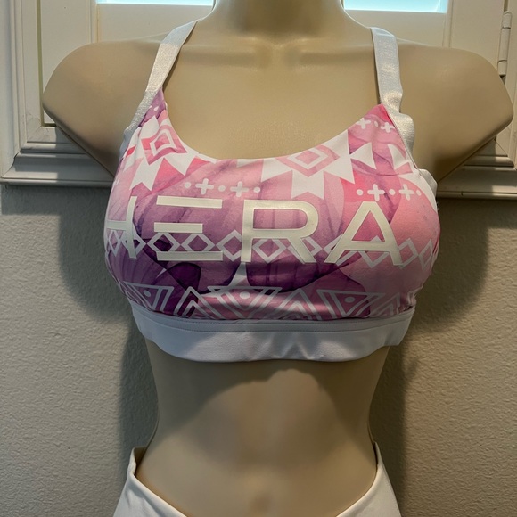 Hera Hero 2pc Women's workout Leggings & top in White /Pink NWT - Picture 2 of 15